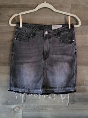 Wishlist Y2K Inspired Washed Black Denim Mini Skirt With Frayed Hem Size M